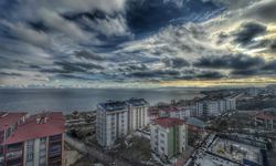 Ahlat’ta bulut geçişleri görsel şölen sundu