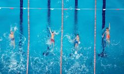 Bitlis’te okul sporları yüzme müsabakaları tamamlandı