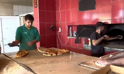 Adilcevaz’da 3 fırından ortak karar: Ramazan pidesi eski fiyattan satılıyor
