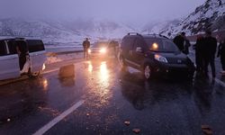 Tatvan’da yola kaya düştü: 1 yaralı