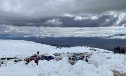 Ağrı Dağı'nda kaybolan kadın dağcı için çalışmalar devam ediyor
