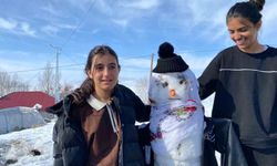 Ağrı’da kar sanata dönüştü, gelenek hayat buldu