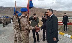 Bakan Çiftçi, bayramda asker ve vatandaşları yalnız bırakmadı