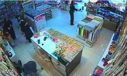 Depreme alışverişte yakalandılar, panikle kaçtılar