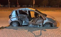 Erzincan'da trafik kazası :1'i ağır 3 yaralı