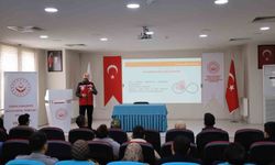 Evlenecek gençlere yönelik eğitimler devam ediyor