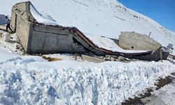 Iğdır'da ahır çöktü: Faciadan dönüldü