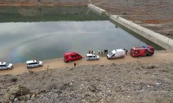 Malatya'da kontrolden çıkan araç gölete uçtu