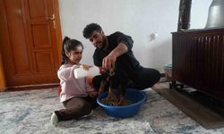 Muş'ta yeni doğan oğlaklara evde özel ilgi