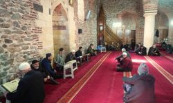 Muş'taki asırlık camide mukabele geleneği sürdürülüyor