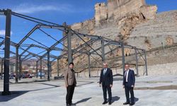 Oltu'da modern kapalı pazar yeri projesi sürüyor
