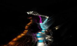 Palandöken'de gece ışıklar altında kayak keyfi