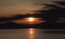 Van semalarında görsel şölen: Güneşin yerini ay aldı