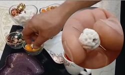 Yüksekova'da satın aldığı leblebinin içinden metal parçası çıktı