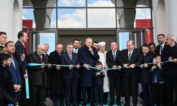 Bitlisli Ailenin vefa eseri camiyi Cumhurbaşkanı Erdoğan açtı