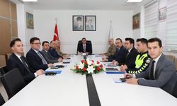 Bitlis’te, asayiş, güvenlik ve istihbarat toplantısı yapıldı