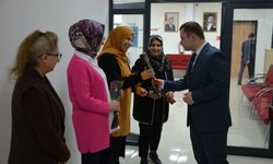 Kaymakam Demirer kadın personellerin 8 Mart’ını kutladı
