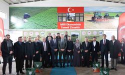 Ağrı'da çiftçiye 44 ton sertifikalı yonca tohumu