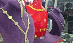 Altın kaplama gümüş setler Elazığ’da ilk kez sergilendi