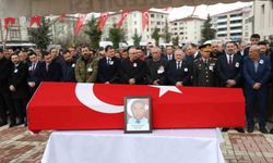 Elazığ şehidini gözyaşlarıyla uğurladı