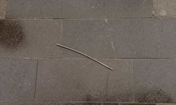 Elazığ'da talihsiz kaza: Kafasına demir çubuk düşen şahıs yaralandı