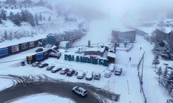 Erzurum Palandöken’de kar kalınlığı 210 santimetreyi buldu