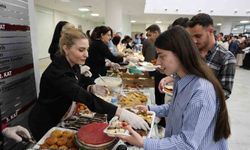 Fırat Üniversitesi öğrencilerine sınav öncesi lezzetli sürpriz