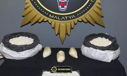 Gizleme Yöntemi pes dedirtti: Şeker çuvallarında 3 kilo uyuşturucu çıktı