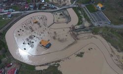 Malazgirt'te sağanak yağış su baskınlarına neden oldu