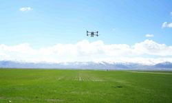 Muş’ta verim için 42 bin dönüm araziye drone destekli gübreleme
