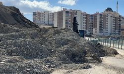 Pizok yolu 18 gündür kapalı: Yüksekova’da toprak kayması etkisi sürüyor