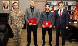 Tunceli'de hayat kurtaran polislere ödül