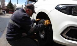 Van’da kış lastiği uygulaması bitti, kar engeli sürüyor