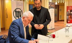 Ahlatlı gazeteci-yazar Gülcü’nün kitabı okurla buluştu