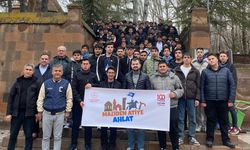 Tarihin kalbinde gençlik buluşması: “Maziden Atiye Ahlat”