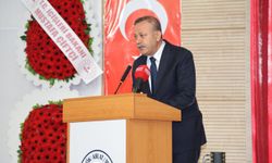 Bitlis Eren Üniversitesi Rektörü Prof. Dr. Necmettin Elmastaş, “Kapı, Fetih ve Kök” Sempozyumuna Katıldı