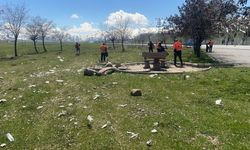 Güroymak’ta Karayolları ekiplerinden park ve bahçe temizliği