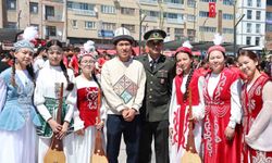 19 Mayıs festivalinde Kırgız ekibi göz kamaştırdı