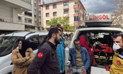 Bingöl'de yangın paniği: 13 kişi dumandan etkilendi