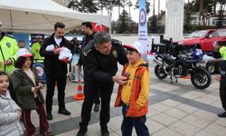 Erzurum Emniyeti’nden trafik bilinci eğitimi