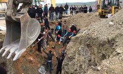Kanalizasyon kazısında facia kıl payı atlatıldı: 1 işçi kurtarıldı
