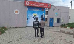 Kars'ta kredi kartı dolandırıcısı yakayı ele verdi