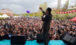 Muş'ta 8. Lale Festivalinde renkli görüntüler oluştu