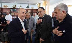 Vali Hatipoğlu, huzurevi sakinlerini yalnız bırakmadı