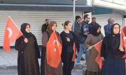 Vanlı annelerin evlat nöbeti sürüyor