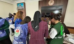 Yeşilay gönüllüleri Kars’ta çocuklarla buluştu