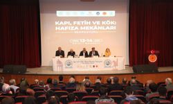 Ahlat’ta “Kapı, Fetih ve Kök: Hafıza Mekanları" sempozyumu