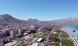 Tatvan’da bahar havası havadan görüntülendi