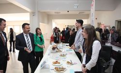 Ahlat’ta anneler gününe özel yemek yarışması düzenlendi