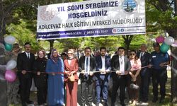 Adilcevaz’da kursiyerlerin el emeği ürünleri sergilendi